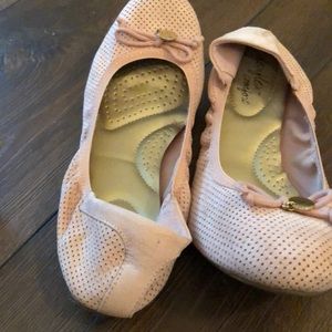 Flex pink ballerina shoes